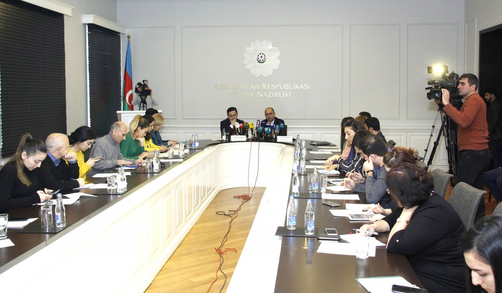 Təhsil Nazirliyində summativ qiymətləndirmə qaydalarına tam aydınlıq gətirən mətbuat konfransı keçirildi  