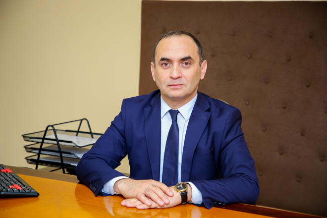 Rektor tələbələrə və onların valideynlərinə müraciət etdi