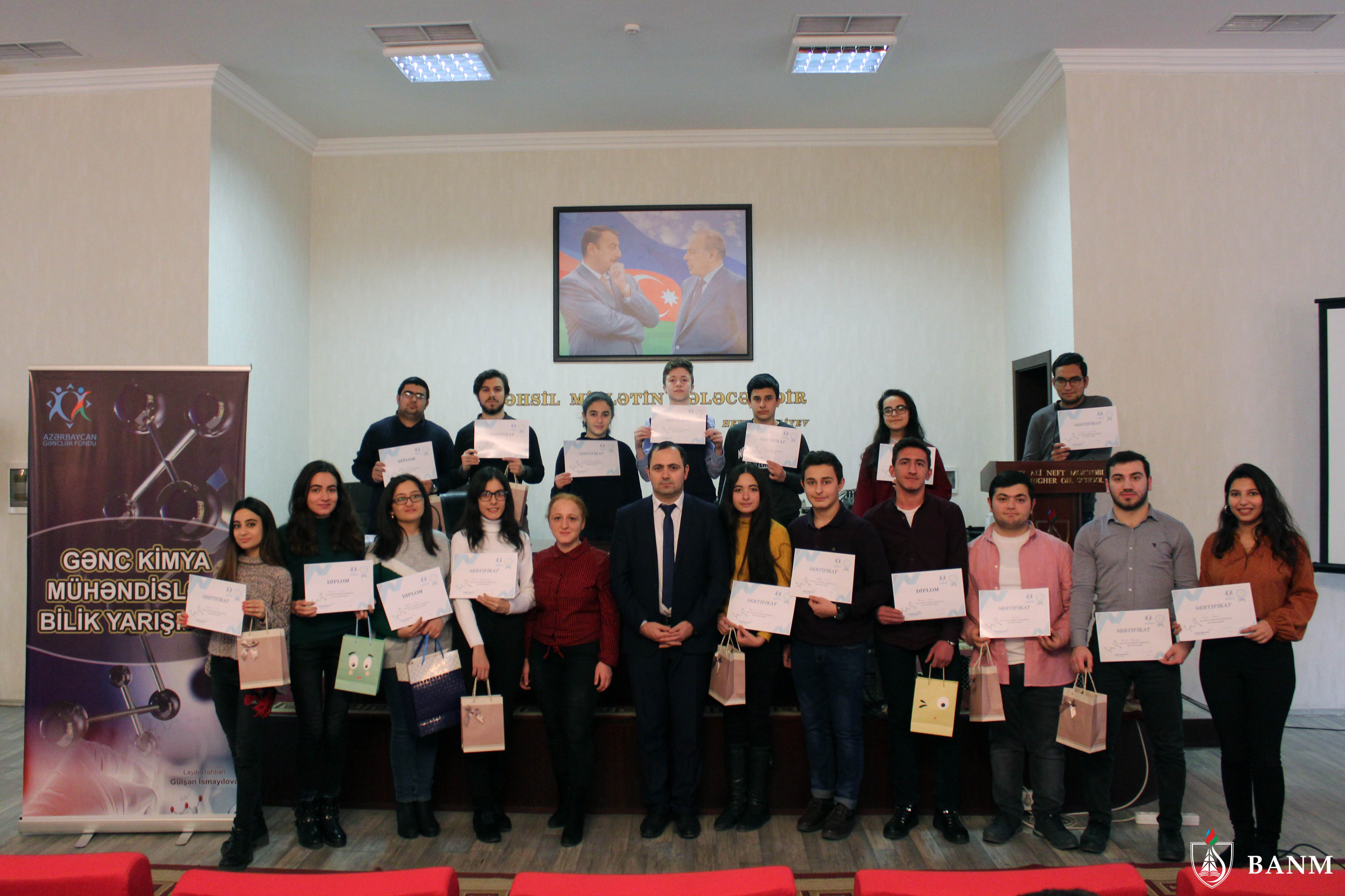Bakı Ali Neft Məktəbində bilik yarışı keçirilib    