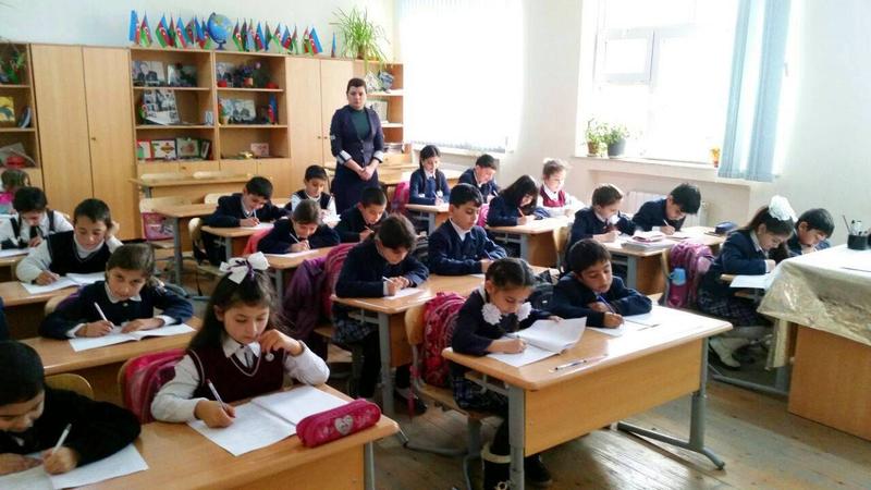 Summativ qiymətləndirmə aşağı siniflərdə tam yığışdırılmalıdır? – “Ya format dəyişməli, ya da..”  