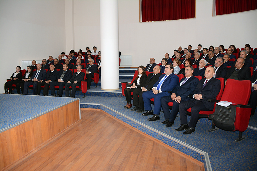 Rektor görüləcək işlərdən danışdı