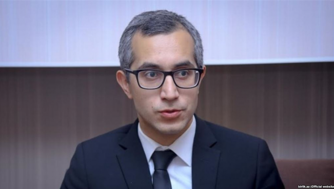 “Həddini aşmış bu adam...” – Məktəb direktorundan Kamran Əsədova sərt İTTİHAMLAR      