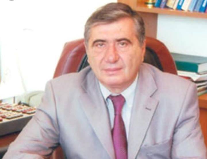 BDU-nun professoru dünyasını dəyişdi 