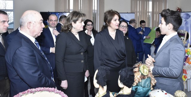 Fənn kurikulumlarının tətbiqi: reallıqlar və hədəflər