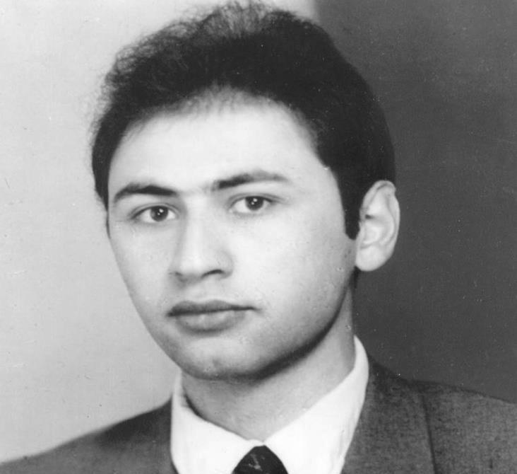 Bakı Dövlət Universitetində istedadlı bir oğlan var idi...      