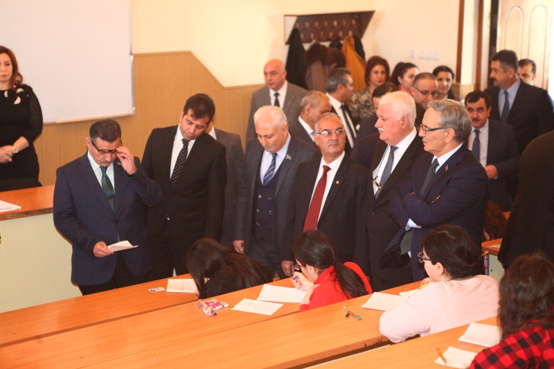 İctimaiyyət nümayəndələri BDU-da imtahan prosesini izləyib  
