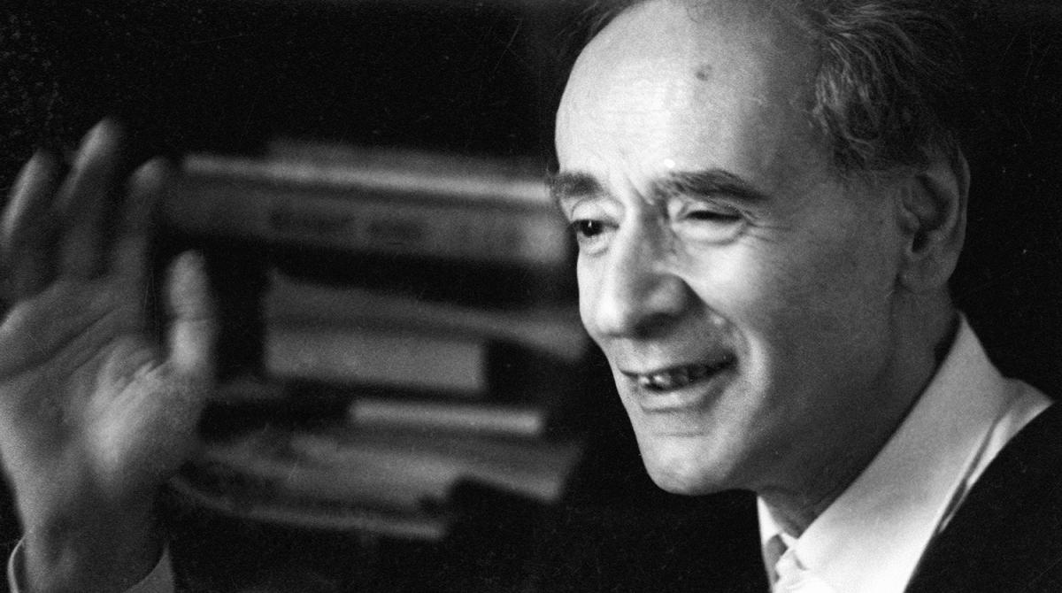 Nobel mükafatçısı olan bakılı fizik - Mükafat ona xəstə ikən təqdim olunub  