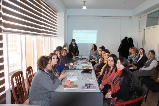 DİM müəllimlər üçün seminarları davam etdirir