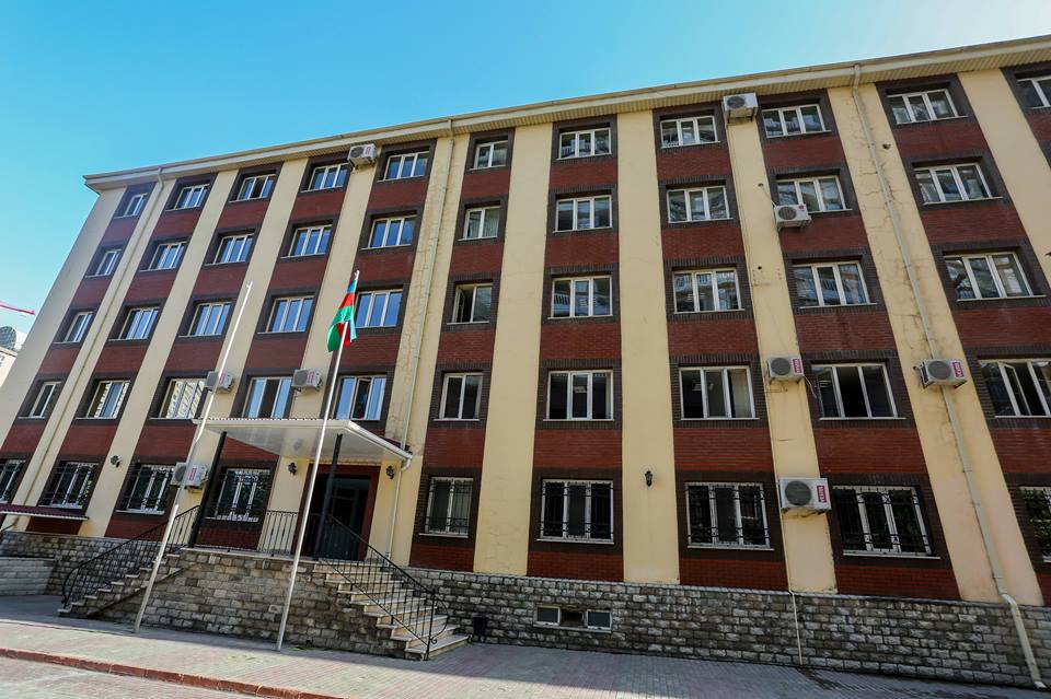 “İlahiyyat İnstitutunda Harvard, Oksford və Kembricin təcrübələri tətbiq olunur” – İRADLARA CAVAB  