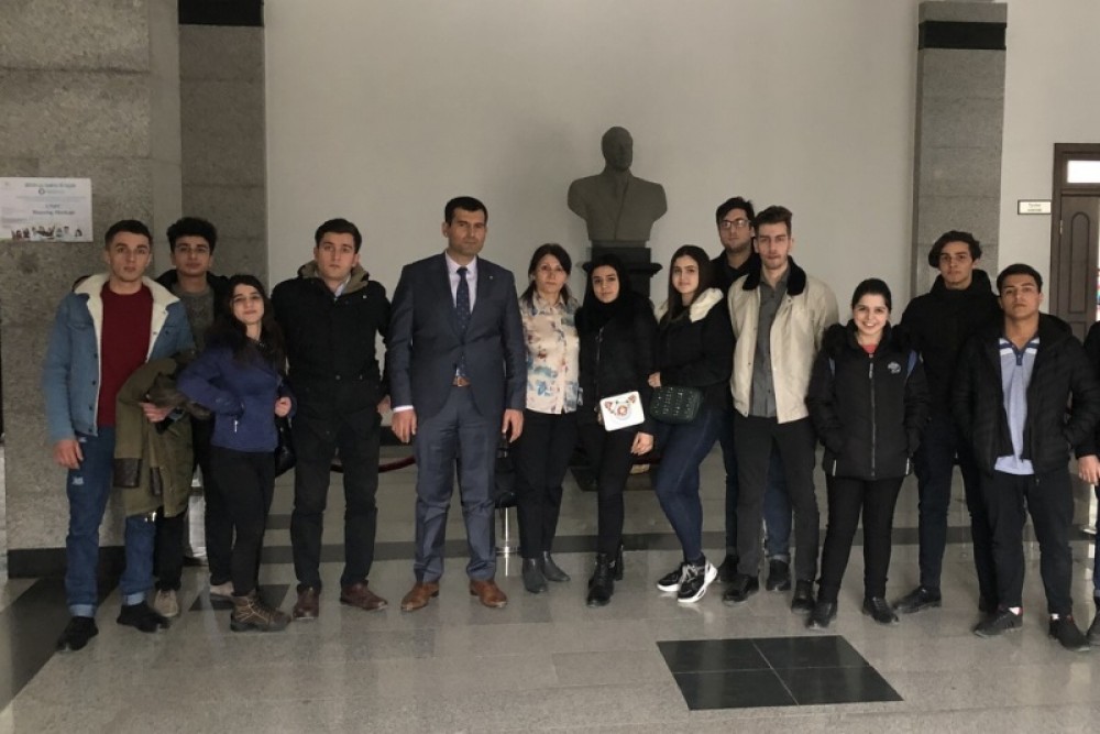 UNEC-də bir gün