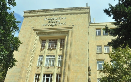 ADU-nun yataqxanasında nə baş verir? - “Soyuducudan yeməyimizi, qapıdan ayaqqabılarımızı oğurlayırlar”