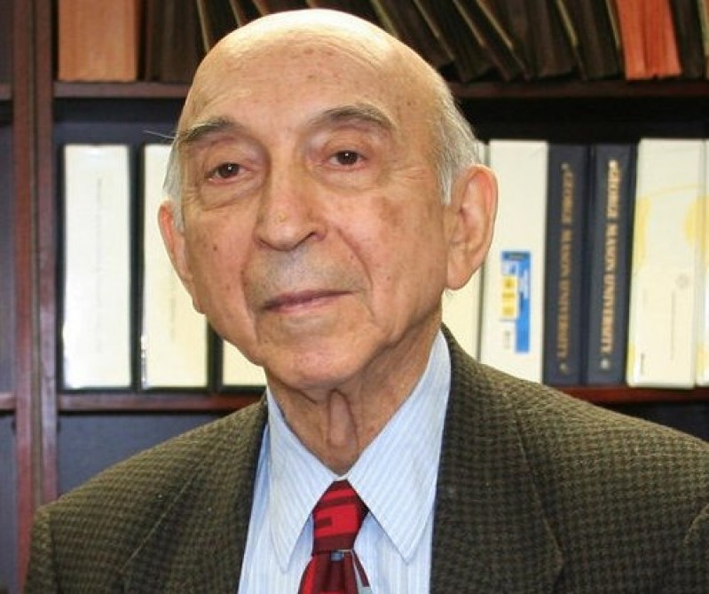 ADA Universitetində Lütfi Zadə adına təqaüd təsis edildi  