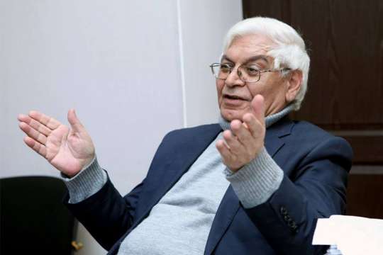 Dünya elminin ön cəbhəsində...- Rafiq Əliyevlə elmi söhbət