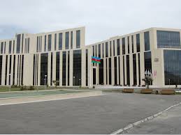 Universitet ödənişsiz məşğələlərin vaxtını açıqladı