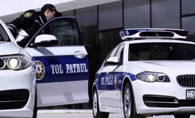 Yol polisi avtobus sürücüsün yerinə tələbəyə cərimə yazdı - RƏSMİ