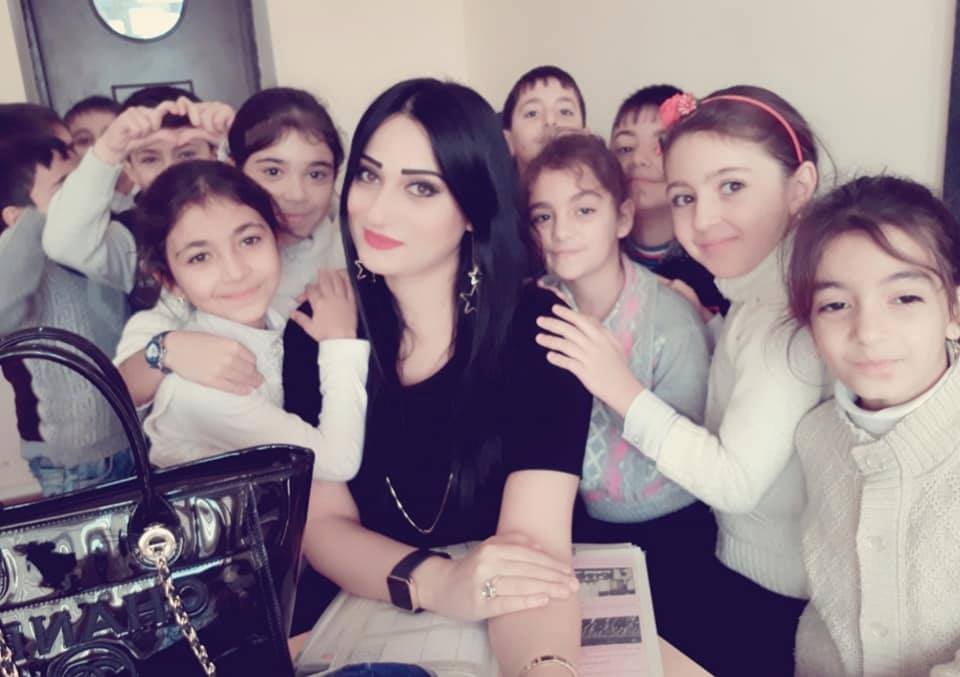 Direktor adını qazanan əkiz bacılar:”“Kollektivi  “mən müdirəm”  kimi deyil,  sevgi ilə idarə edəcəyik”