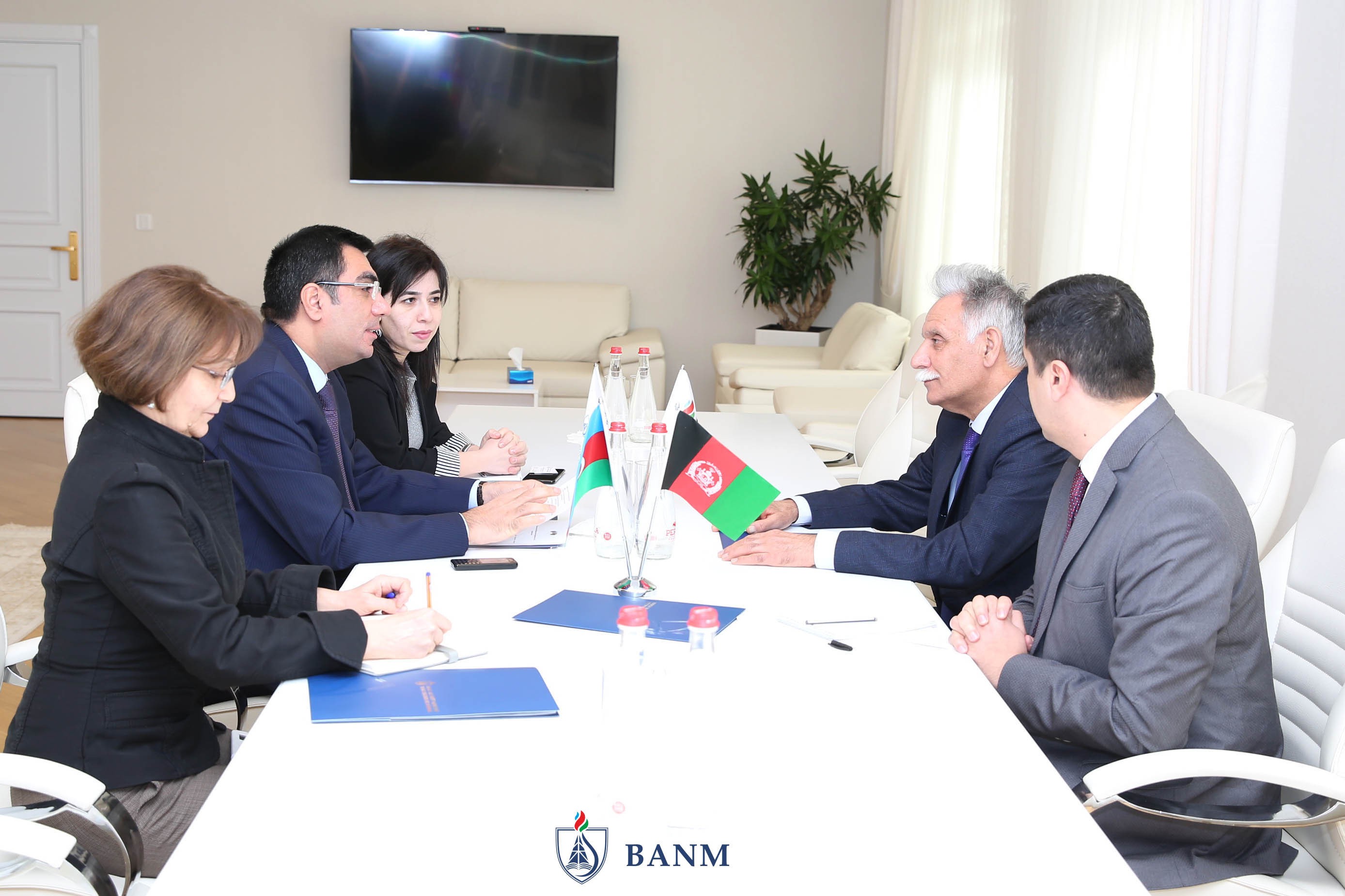 Əfqanıstanın Azərbaycandakı səfiri Bakı Ali Neft Məktəbində olub