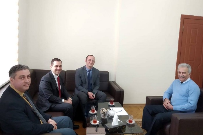 ABŞ səfirliyinin əməkdaşları İqtisadiyyat İnstitutunda olublar