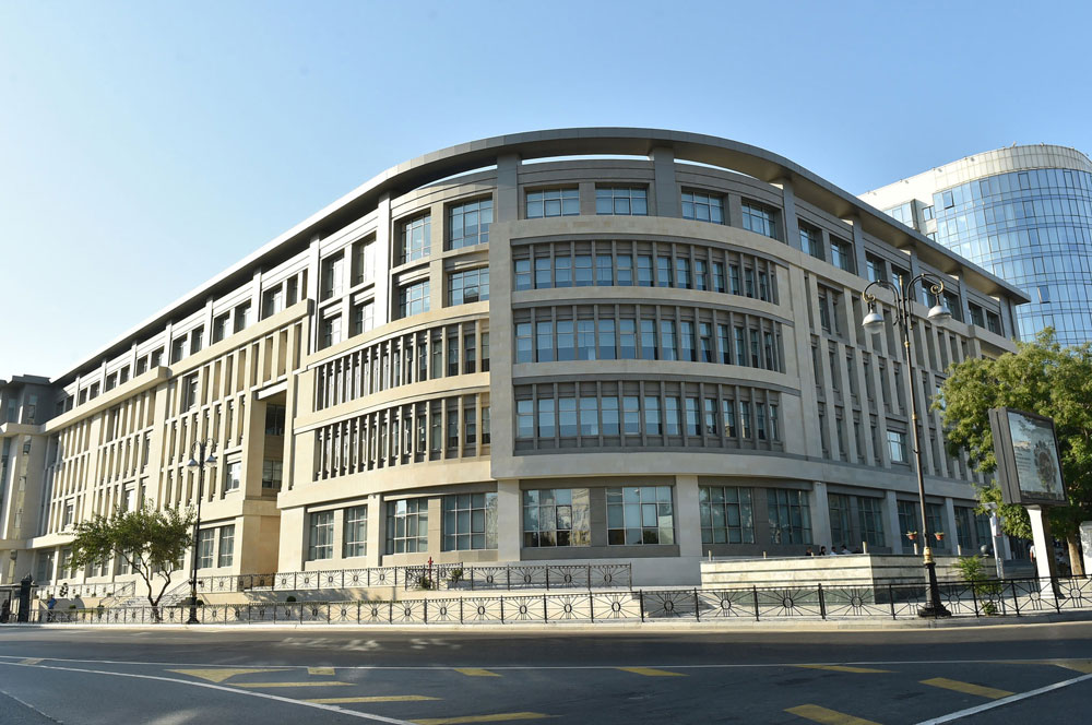 20 nömrəli məktəb yanğın təhlükəsi ilə üzləşdi - VİDEO