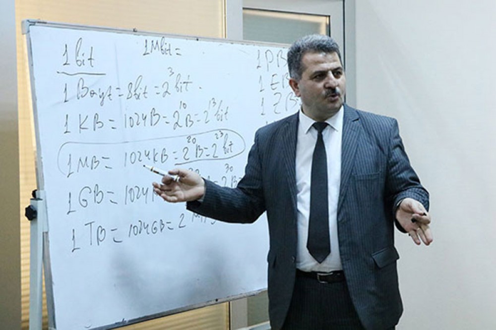 Azərbaycan Universitetinin tələbələri ECDL sertifikatı alacaq  