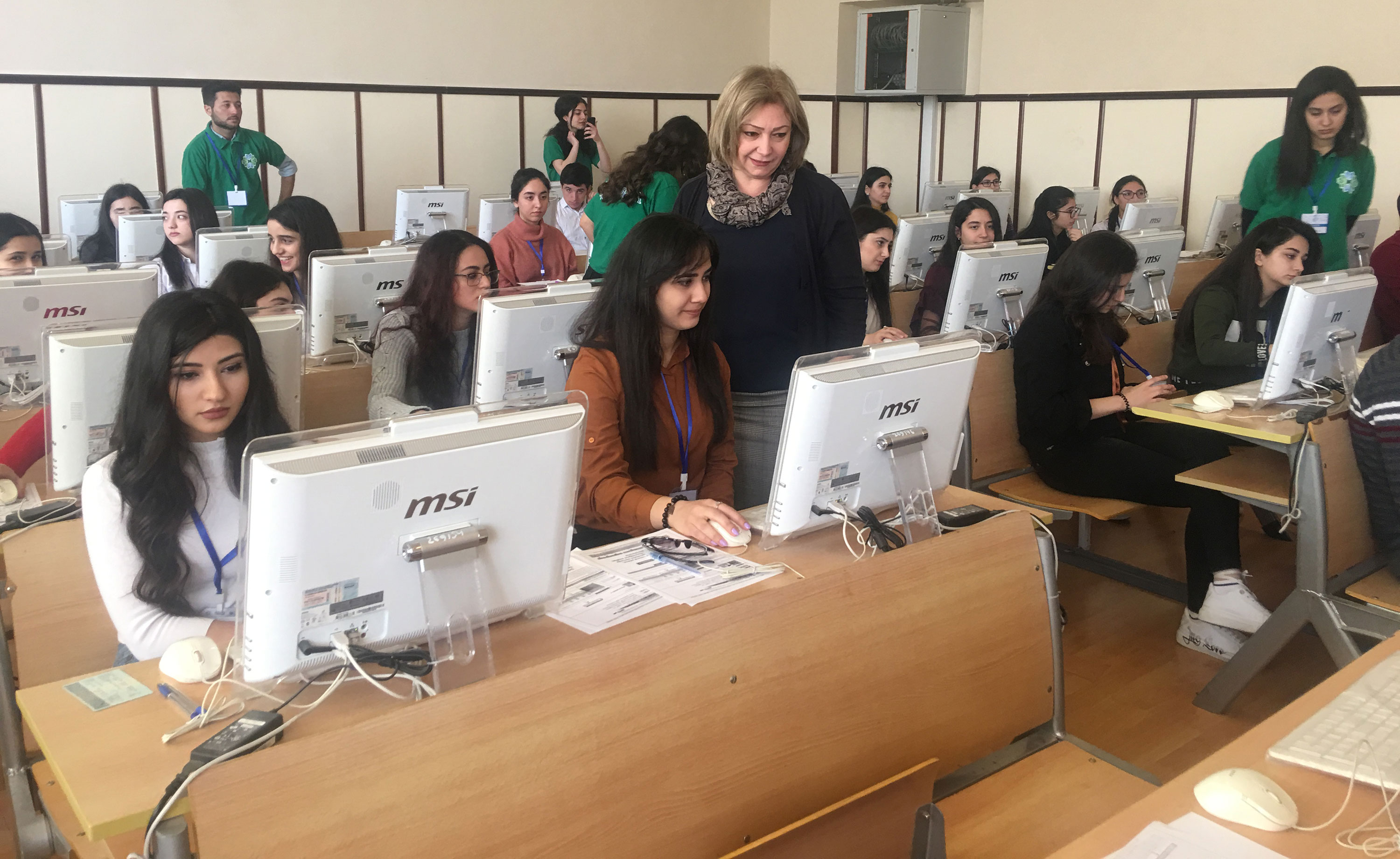 BDU-nun 100 illik yubileyinə həsr olunan bilik yarışması  