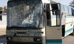 Məktəbli avtobusu atəşə tutuldu: 2 uşaq öldü