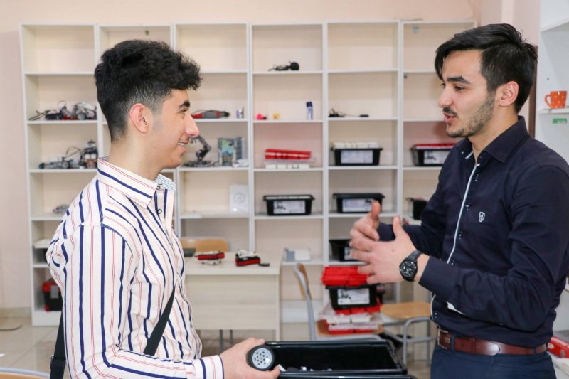 İraqlı şagird: “Bakıdan müsbət enerji aldım”  