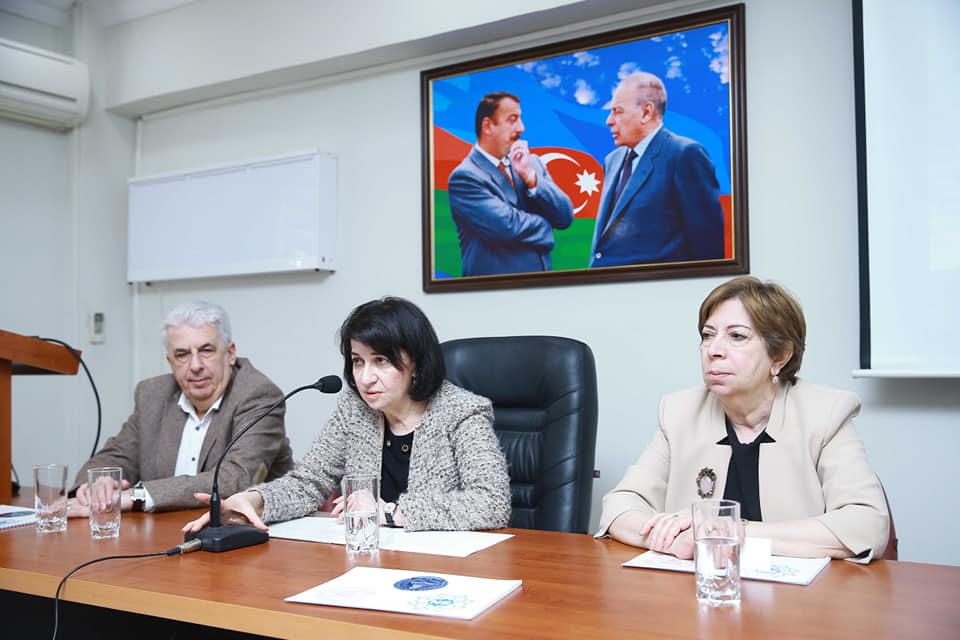 ATU-nun Onkoloji Klinikasında Elm günü qeyd olunub