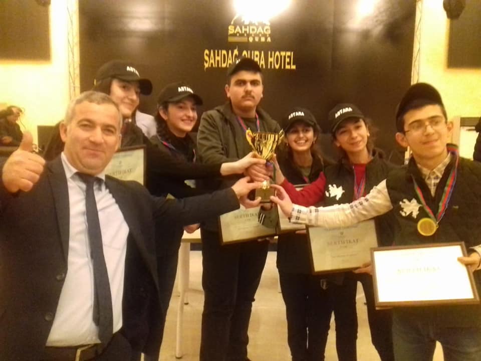 Astara məktəbliləri intellektual oyunda I yerə layiq görüldü