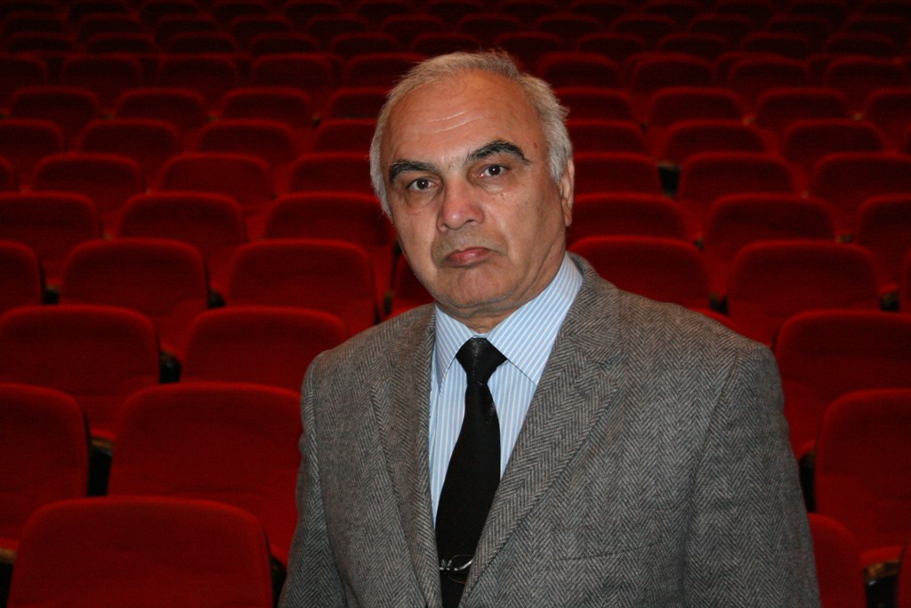 “Şimali Kipr Yaxın Doğu Universitetinə yalnız attestatla qəbul mümkün deyil” – Cavanşir Quliyev  