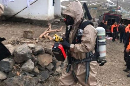 Şok olay: Bütün kənd təşviş içində - Əlini vuran zəhərlənir, şagirdlər təhlükədə