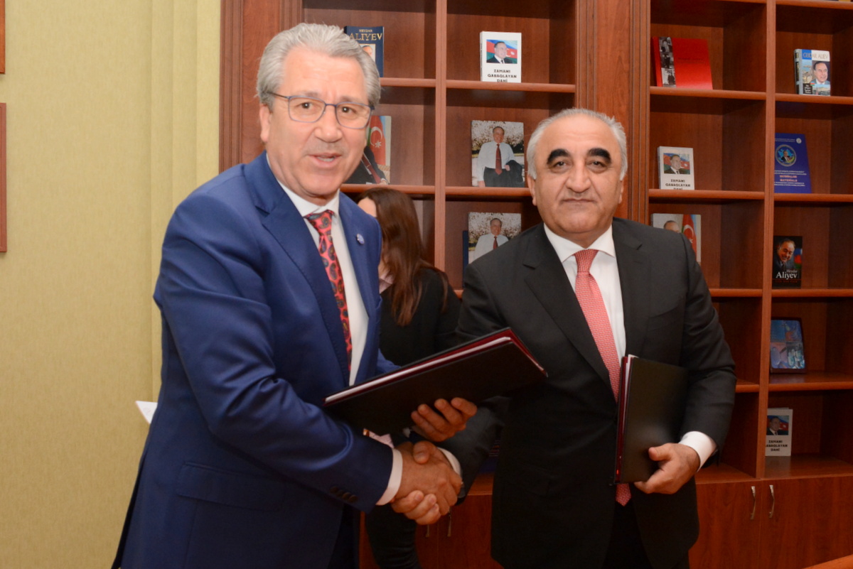 UNEC Ege Universiteti ilə əmədaşlığa start verdi - FOTOLAR