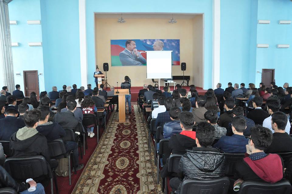 Lənkəran  Dövlət Universitetində DTX-nın əməkdaşları ilə görüş keçirilib - FOTO