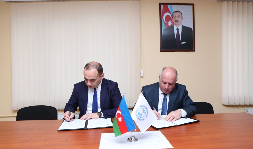 Lənkəran Dövlət Universiteti ilə Azərbaycan İlahiyyat İnstitutu arasında əməkdaşlıq protokolu imzalanıb