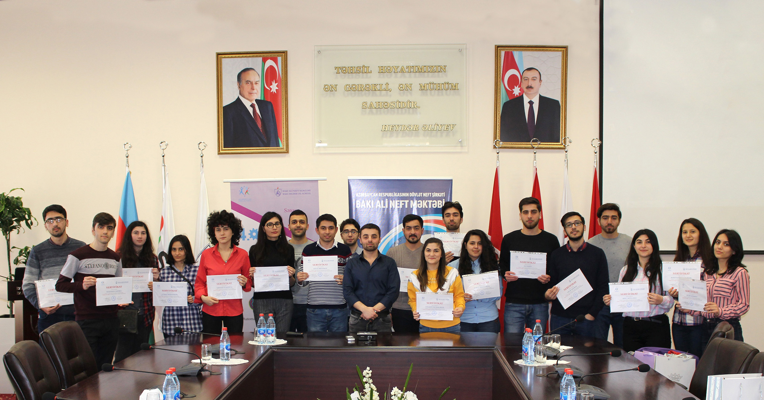 Bakı Ali Neft Məktəbinin tələbəsi «Sənaye 4.0-a doğru» layihəsini təqdim etdi  