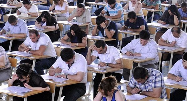 Magistraturanın II mərhələsinə qeydiyyat başladı - Bir neçə saata 44 namizəd  