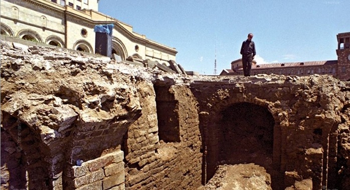 İrəvanın Azərbaycan torpağı olması barədə yeni sübutlar var - AMEA Prezidenti