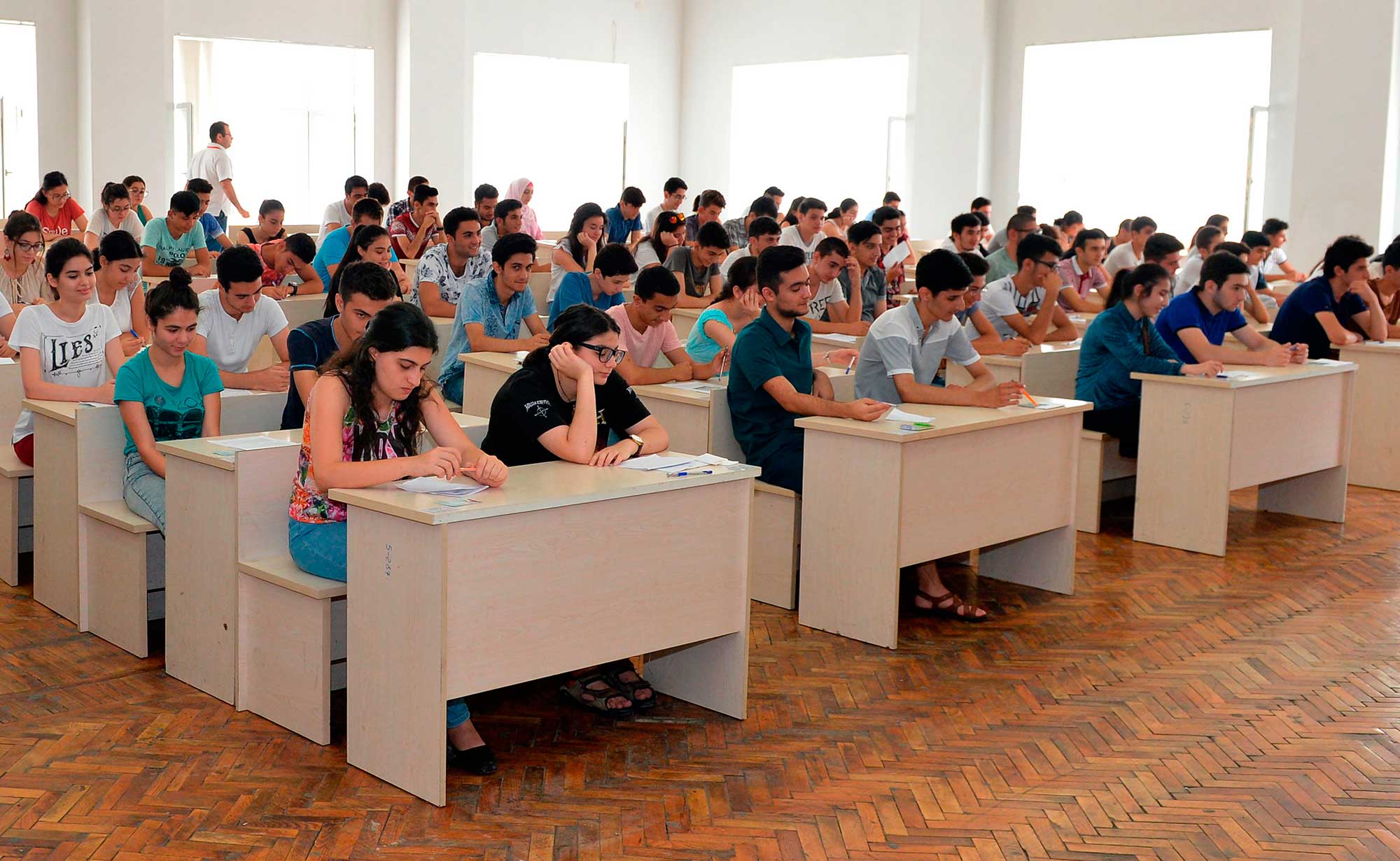 5 mindən çox bakalavr magistr olmaq üçün ərizəsini təsdiqlədi - SON RƏQƏMLƏR
