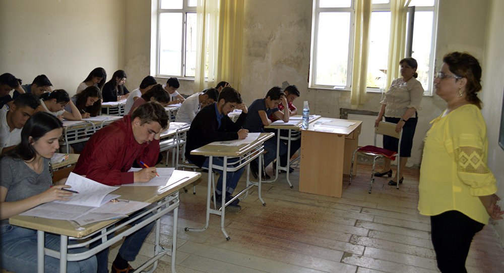 Bölgədəki abituriyentlər şəhərdəkilərdən niyə geri qalır? – Statistika və “axsaq fənlər”  