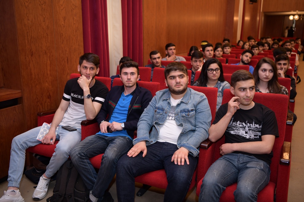 ADNSU-da SABAH qruplarına qəbulla bağlı tədbir keçirilib