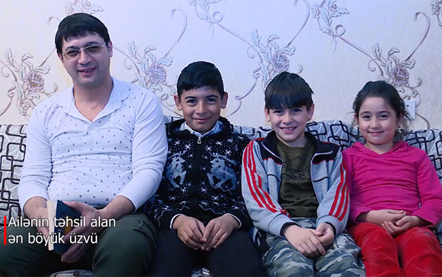 11 ilin müəllimi yenidən tələbə olub - VIDEO