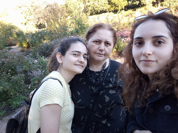Məşhurların övladları: Aynur Sofiyevanın qızları - FOTO