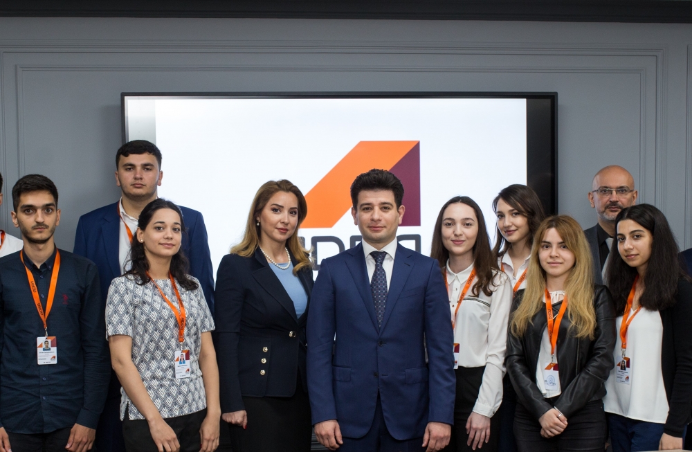 Tələbələr Azərbaycan Dövlət Reklam Agentliyində işlə təmin olunacaqlar  