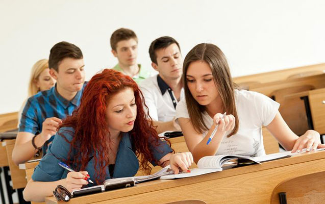 Yalnız bu xarici universitetlərin diplomları Azərbaycanda tanınır