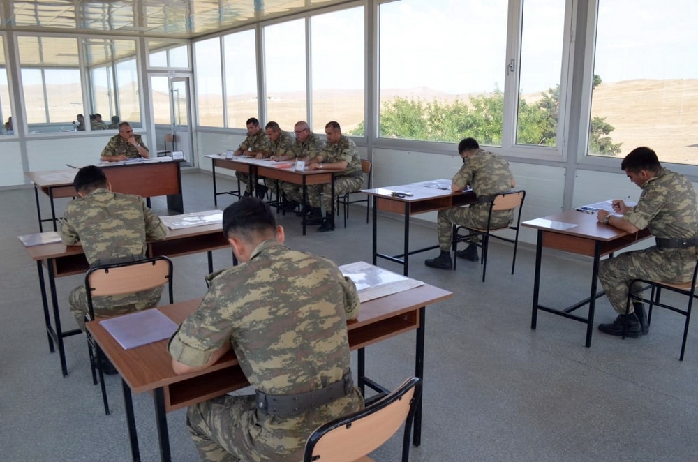 Kursantlar üçün dövlət imtahanı keçirildi
