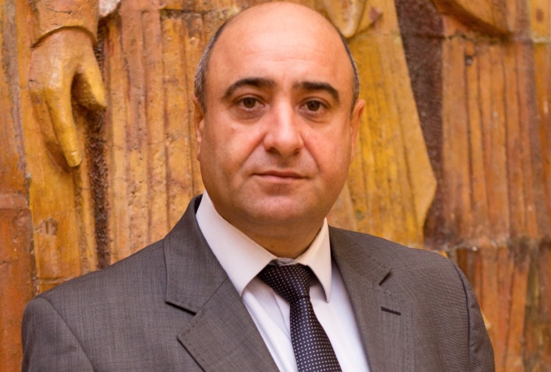 Dilə, dil quruculuğuna qarşı diplomatiya...   