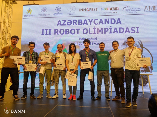 Bakı Ali Neft Məktəbinin komandaları III Robot Olimpiadasının qalibi olub  