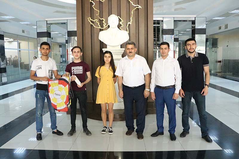  Azərbaycan Universitetinin komandası “CanSat Azərbaycan” müsabiqəsinin finalına vəsiqə qazanıb