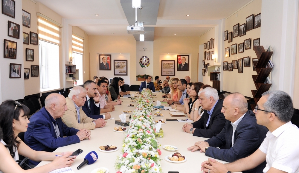Dillər Universitetində mediatur təşkil olunub - FOTO
