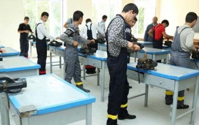 Nazir peşə təhsilinin perspektivlərindən danışdı  